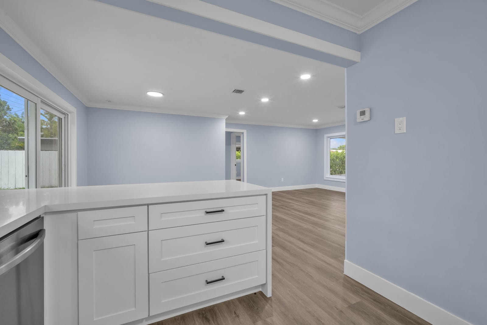 4630 NE 5TH Terrace, Oakland Park, FL 33334 photo 9