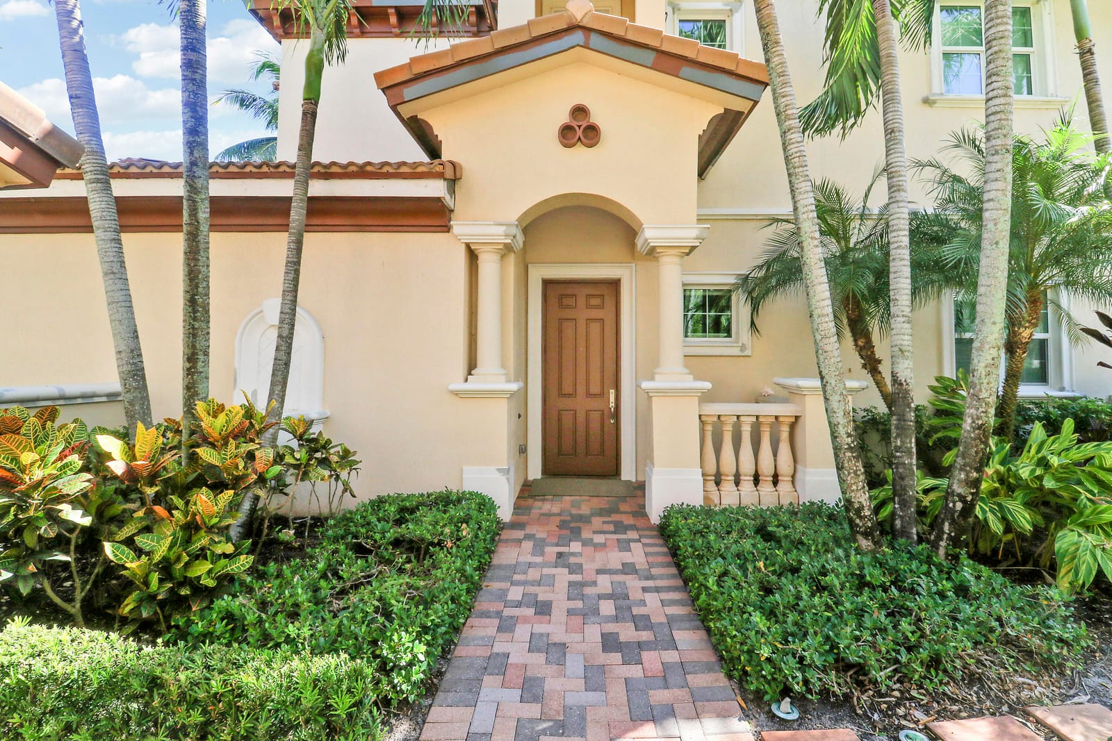 230 Tresana Boulevard 62 — photo 4