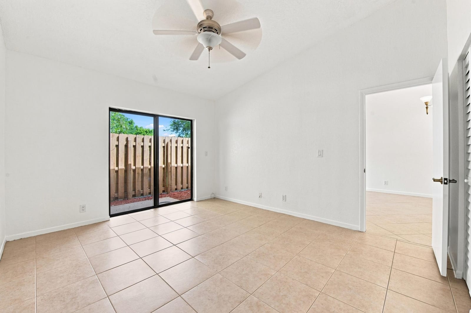 2267 NW 37th Avenue, Coconut Creek, FL 33066 photo 13