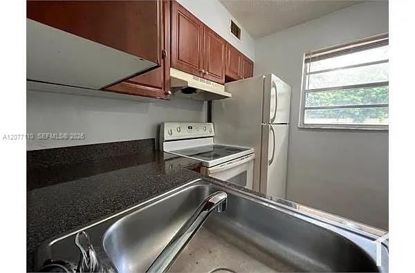 3400 NW 30th Street 6, Lauderdale Lakes, FL 33311 photo 3