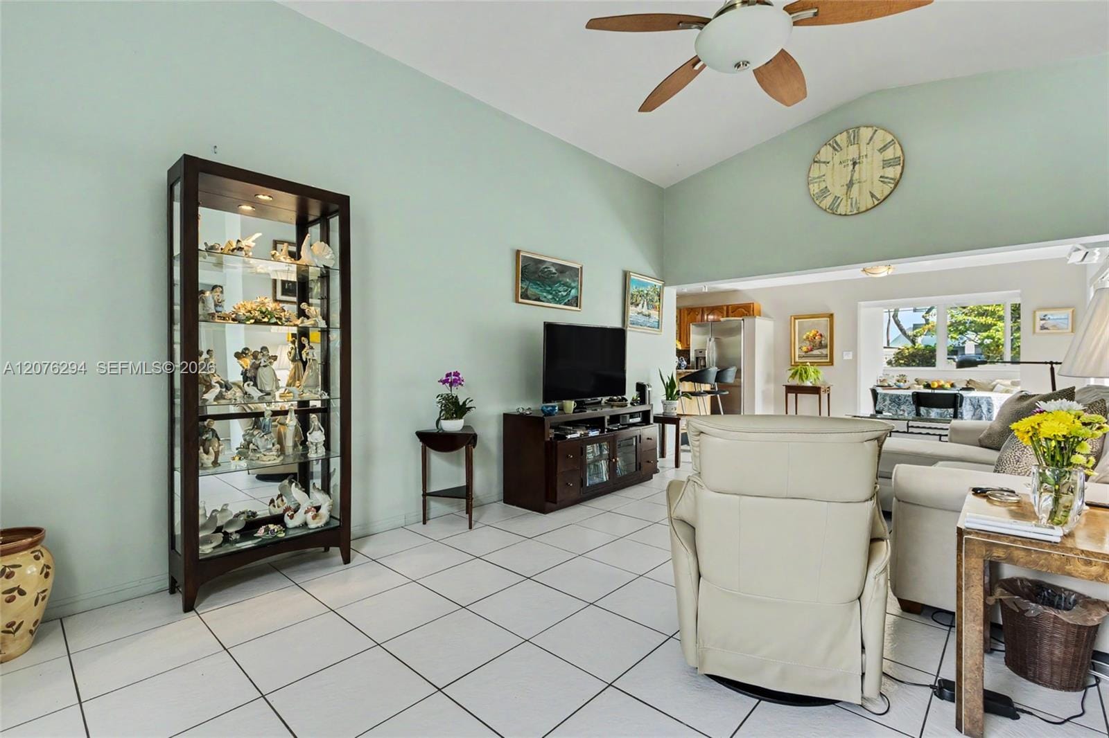 1523 Liberty Street — photo 4