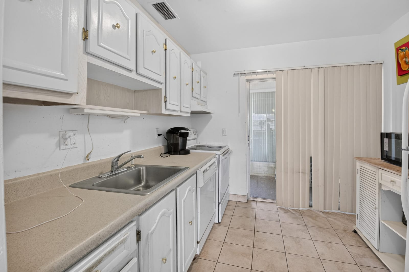 2 Abbey Lane 205, Delray Beach, FL 33446 photo 13