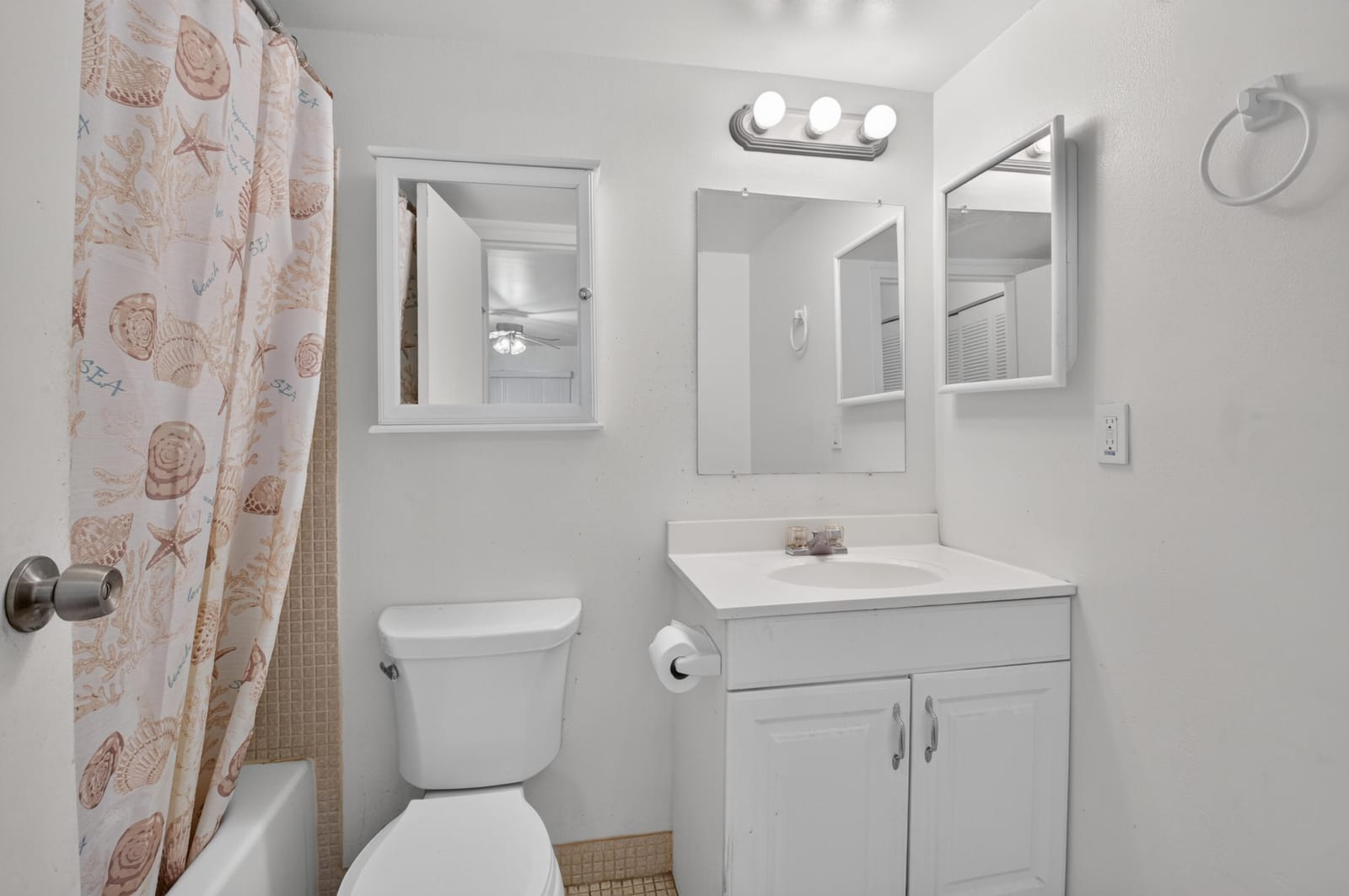 2 Abbey Lane 205, Delray Beach, FL 33446 photo 21