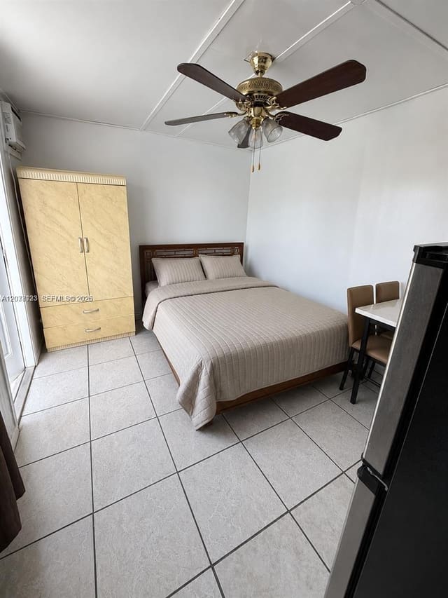 6540 Fillmore Street, Hollywood, FL 33024