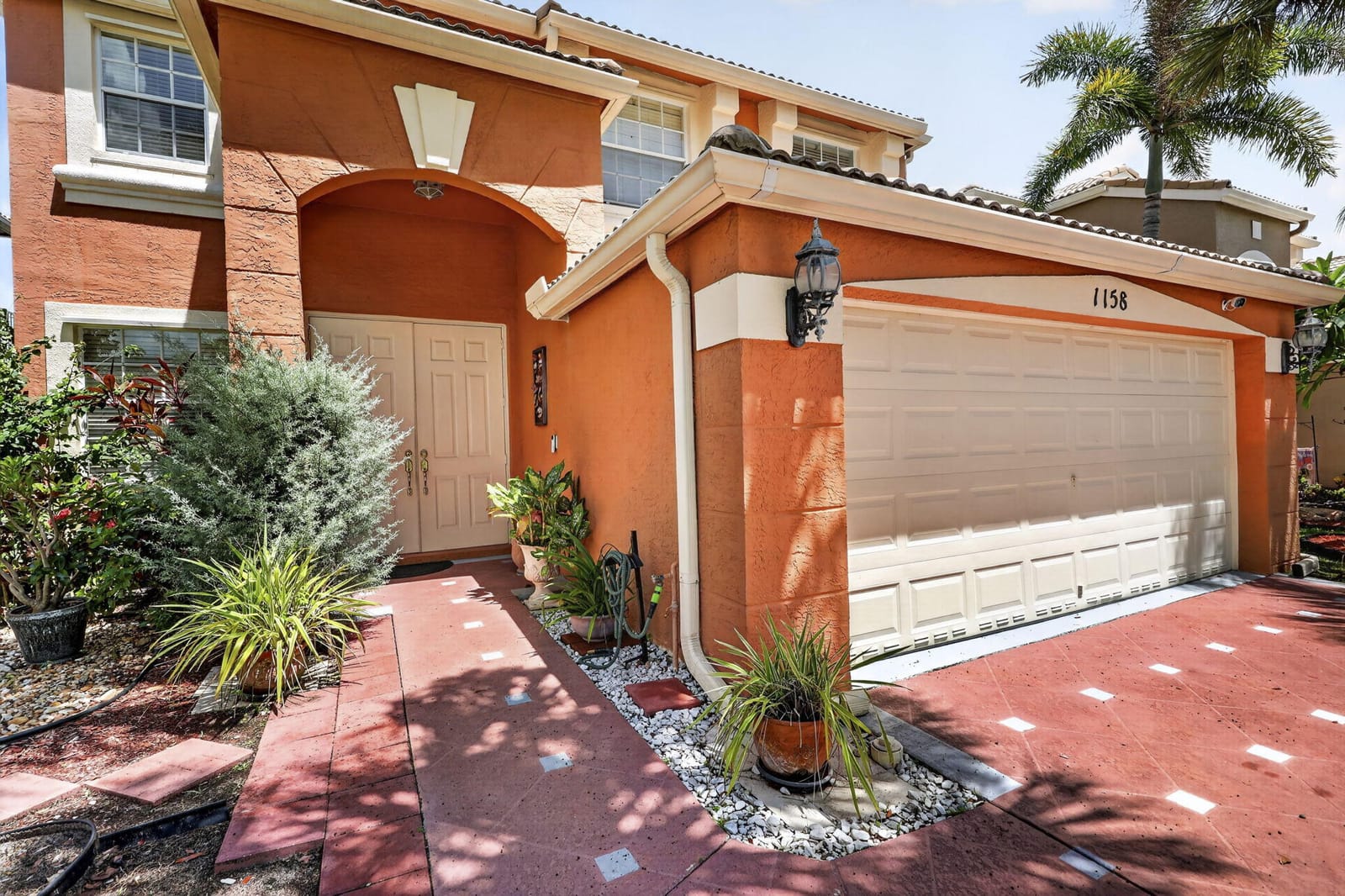 1158 OAKWATER Drive — photo 4