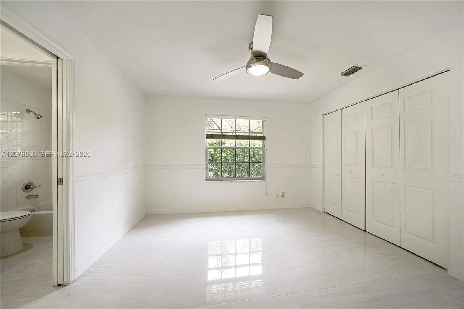 2527 Jardin Drive 2527 — photo 11