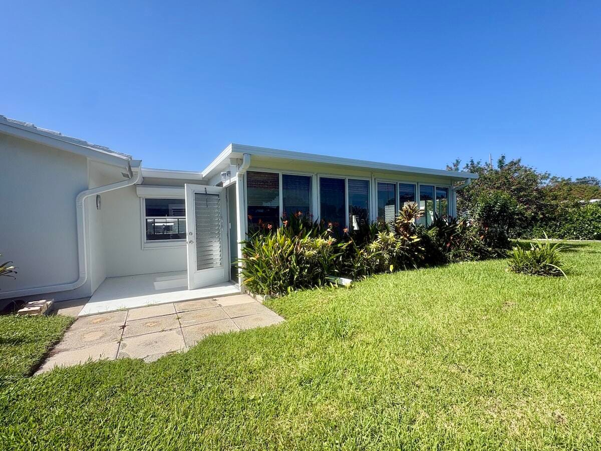 1590 SW 14TH Avenue, Boynton Beach, FL 33426 photo 22