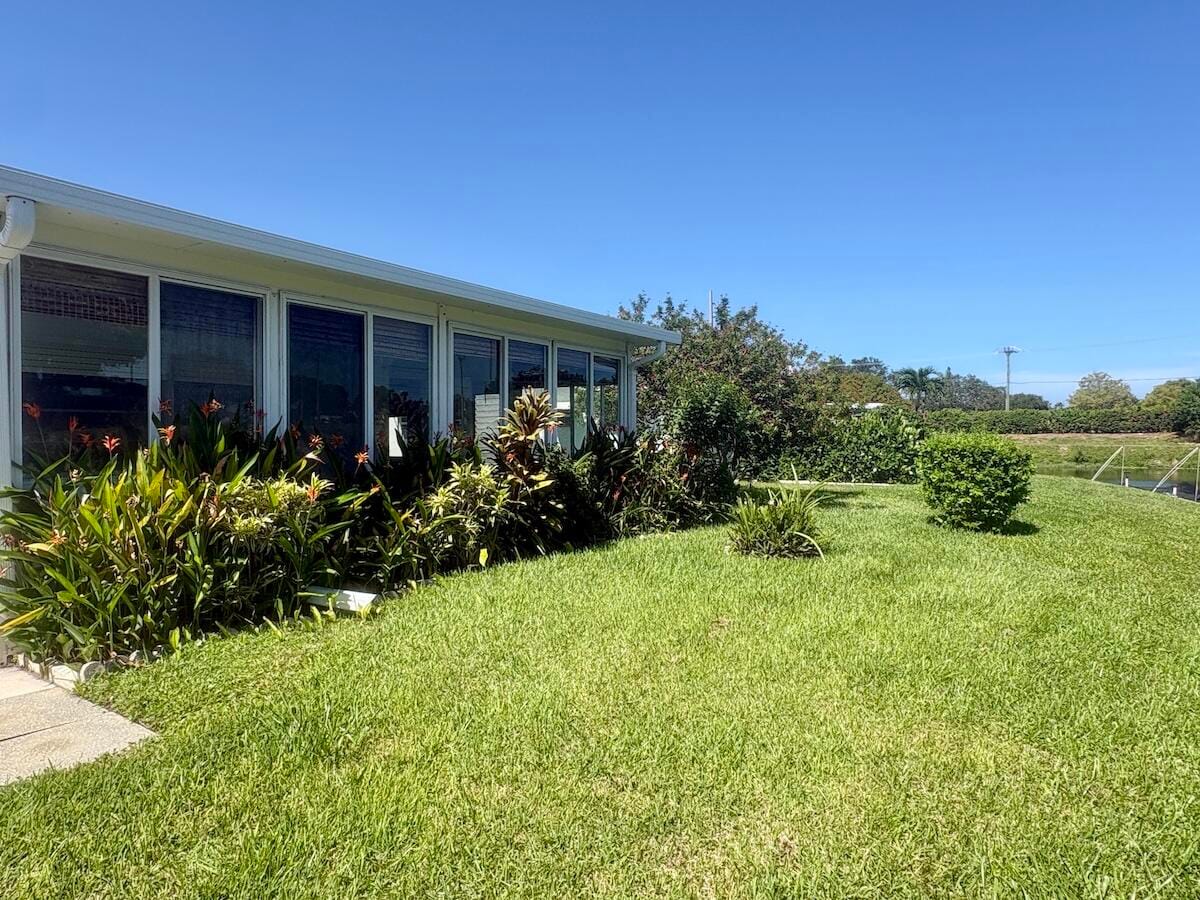 1590 SW 14TH Avenue, Boynton Beach, FL 33426 photo 24
