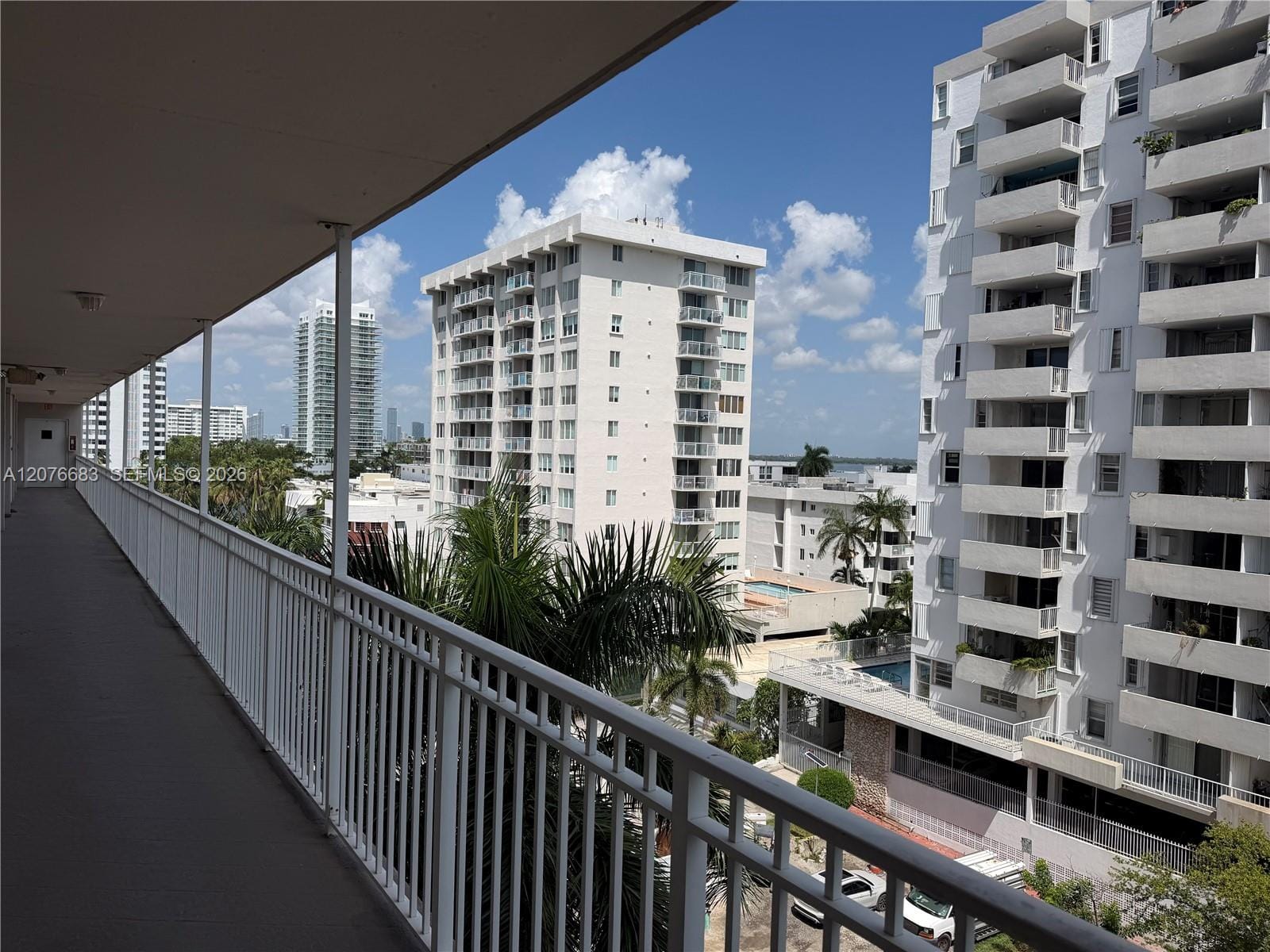 1300 Lincoln Road E705 — photo 8