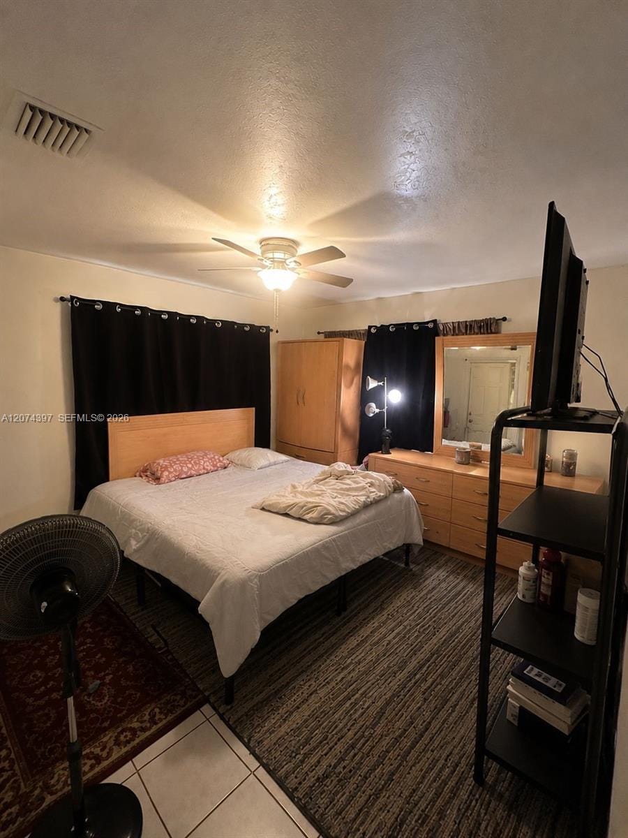 512 SW 10th Street, Hallandale Beach, FL 33009 photo 25