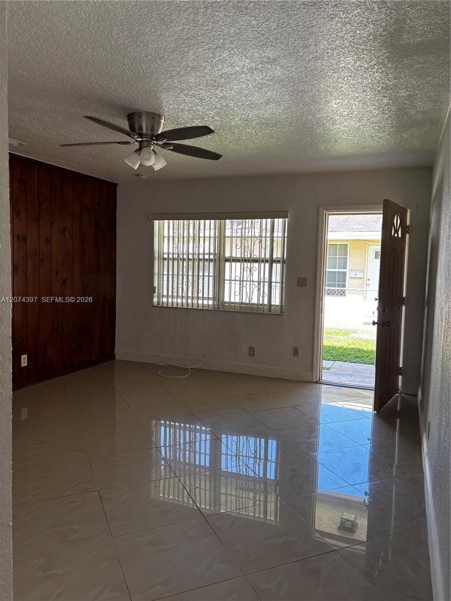 512 SW 10th Street, Hallandale Beach, FL 33009 photo 7