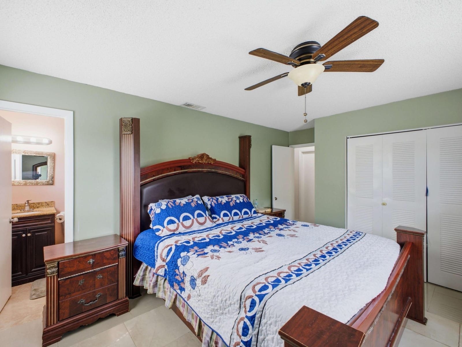 7702 Blairwood Circle S — photo 12