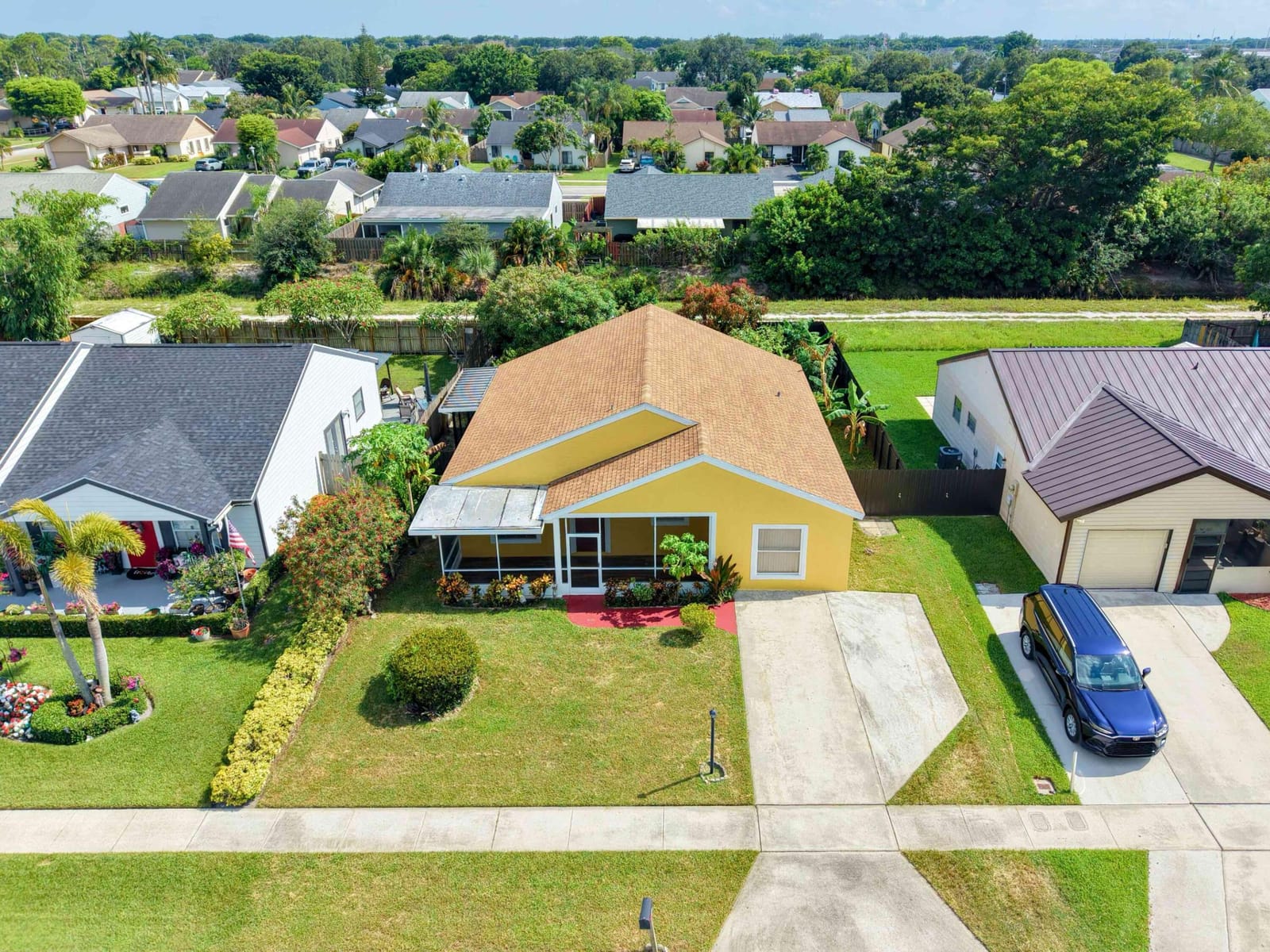 7702 Blairwood Circle S, Greenacres, FL 33467 photo 13
