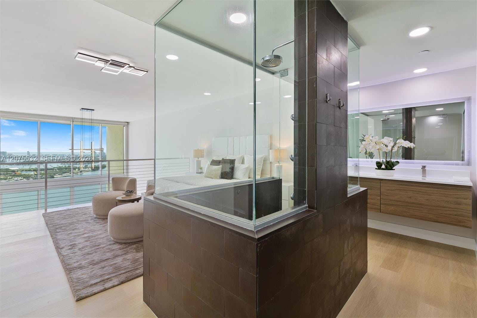 1040 Biscayne Boulevard 3403, Miami, FL 33132 photo 7