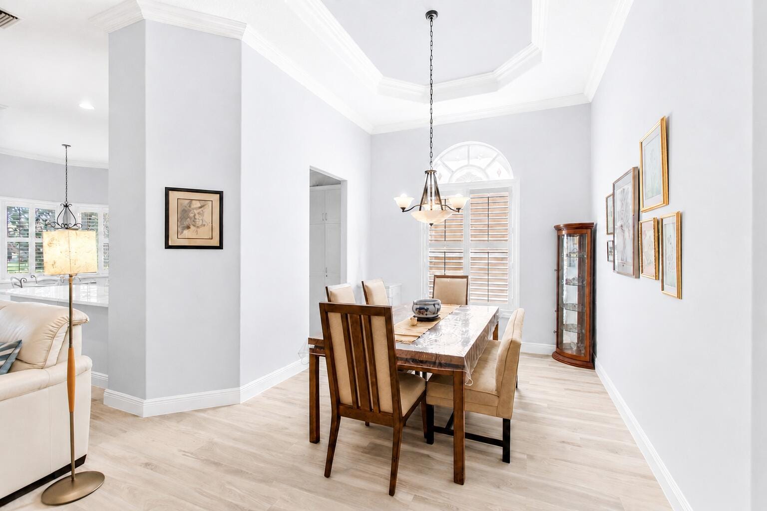 7280 Demedici Circle — photo 6
