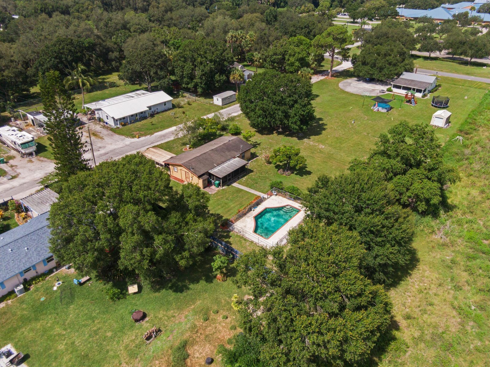 3324 S Jenkins Road — photo 10