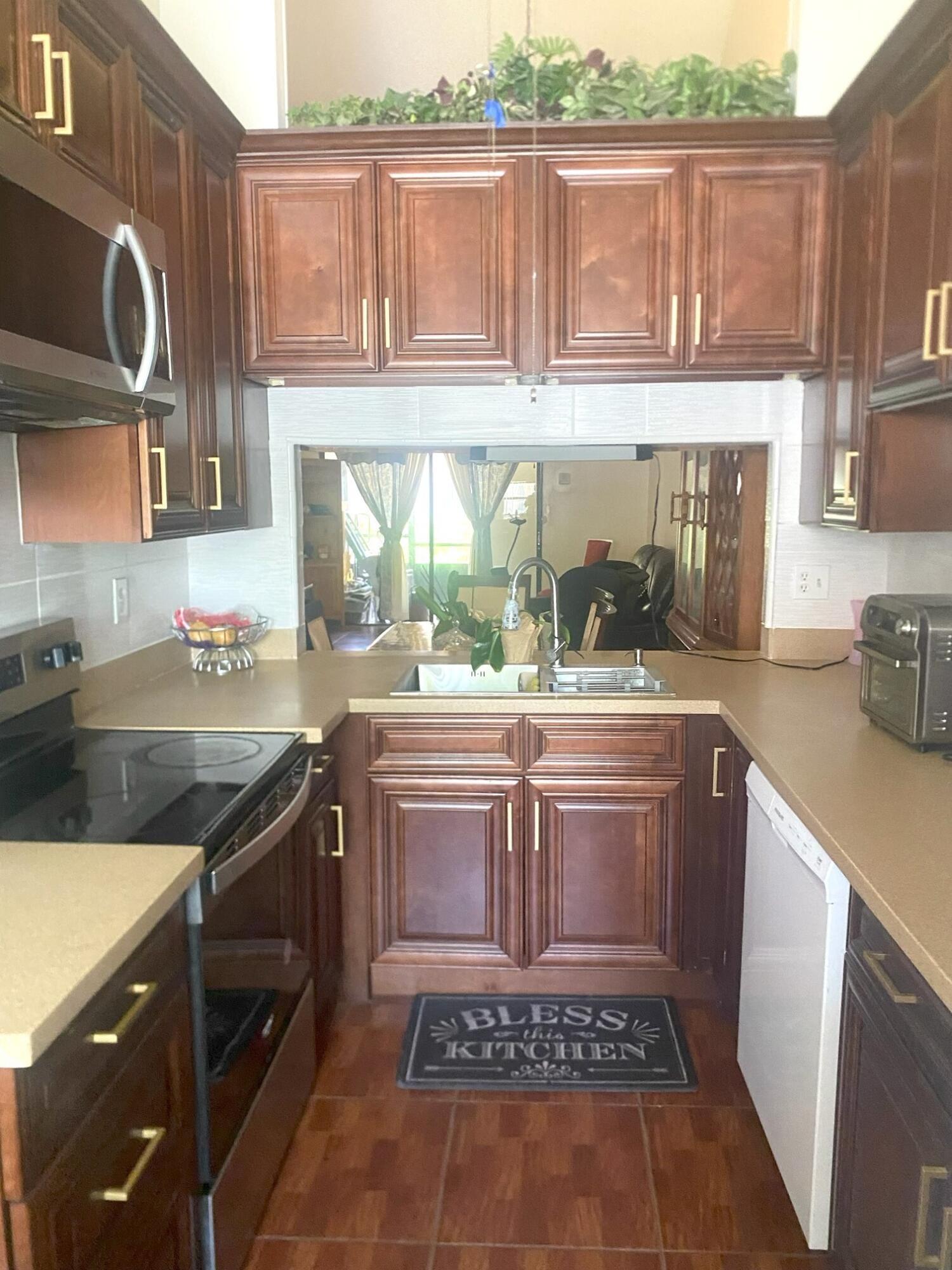 1040 PARKSIDE GREEN Drive C — photo 4