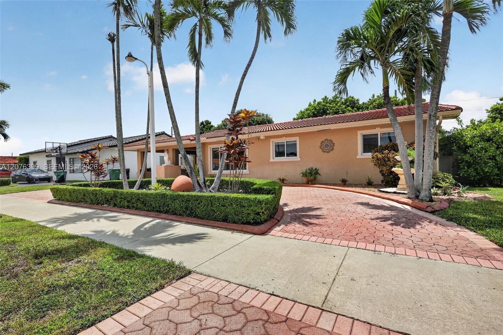 8936 SW 11th Street, Miami, FL 33174 photo 3