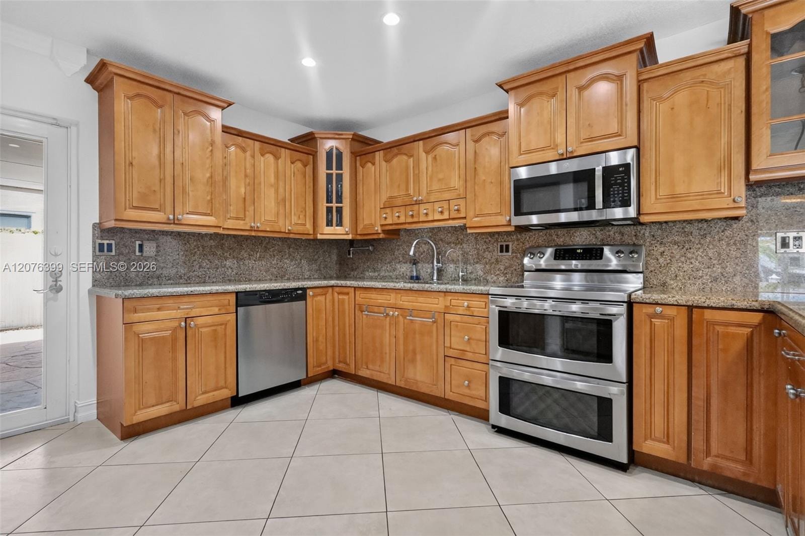 8936 SW 11th Street, Miami, FL 33174 photo 24