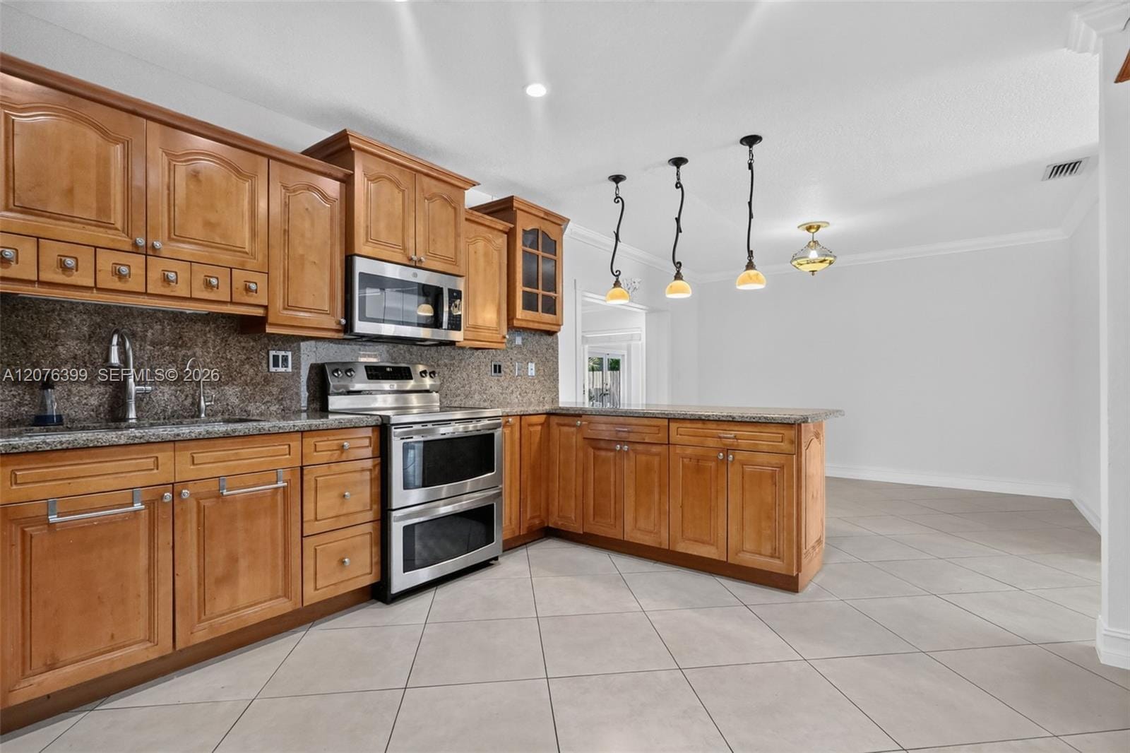 8936 SW 11th Street, Miami, FL 33174 photo 26