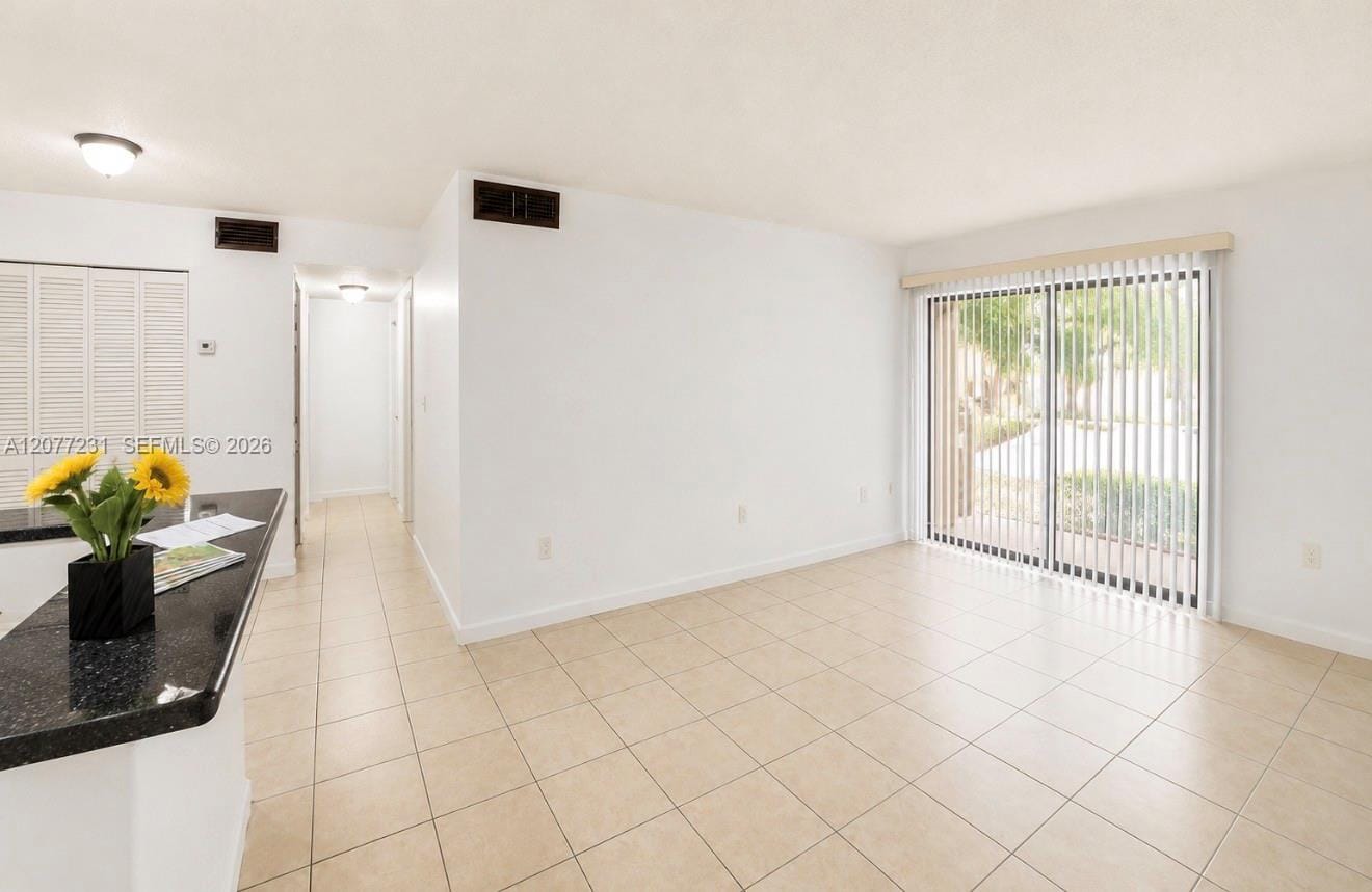 15630 SW 80th Street I-210 — photo 3