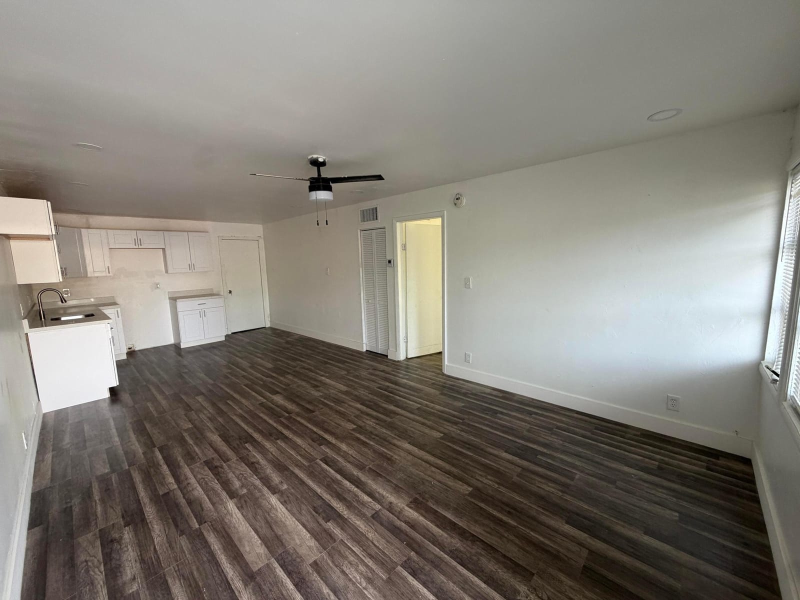 1303 NW 8TH Avenue — photo 7