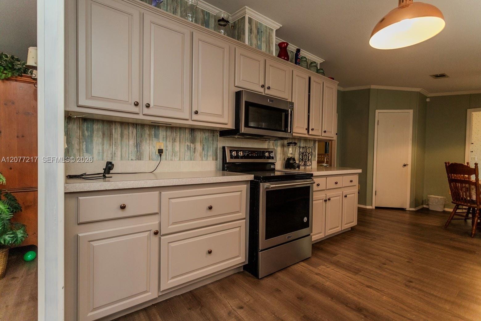 4075 Fort Center Avenue — photo 9