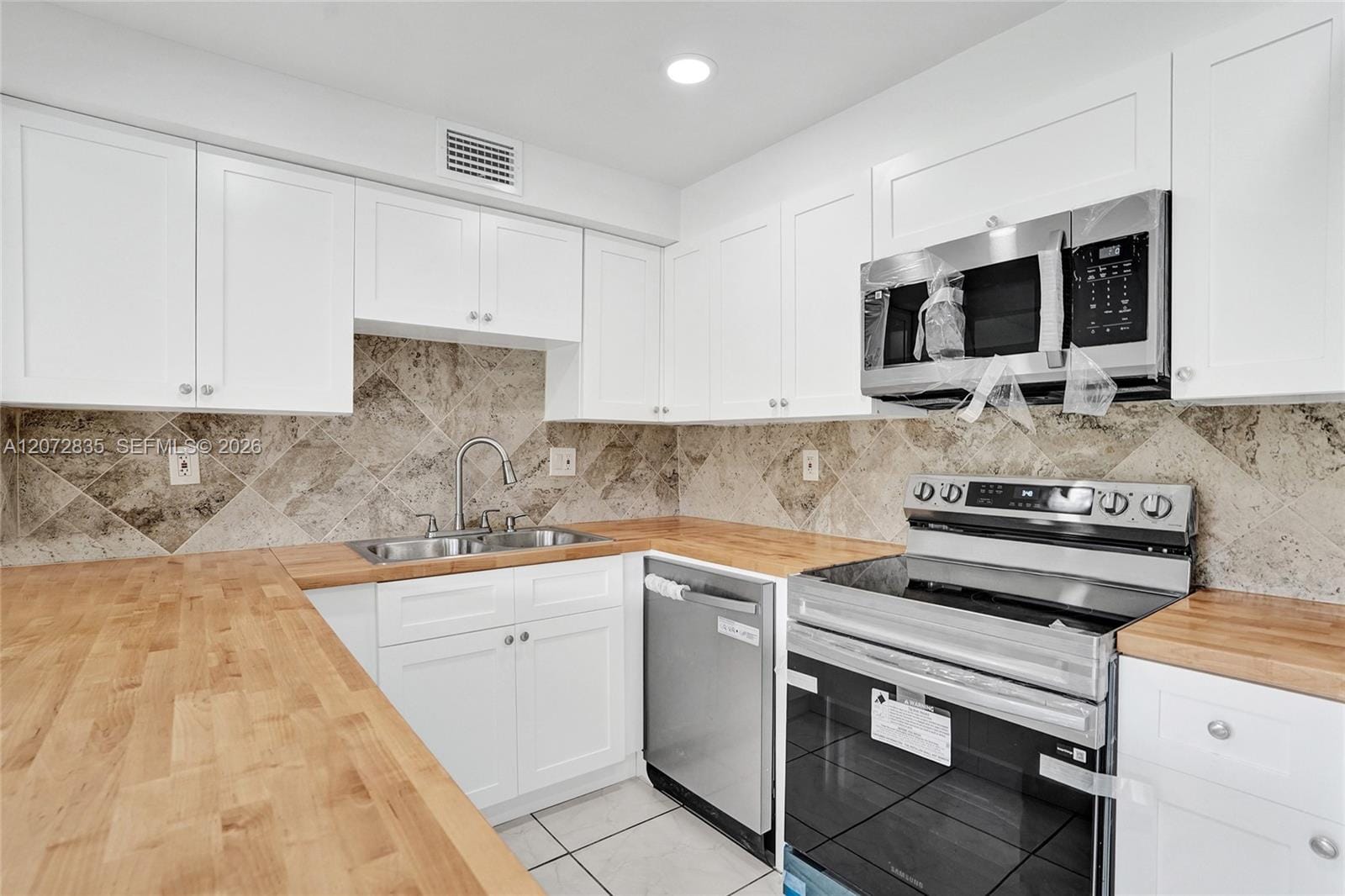 5700 SW 127th Avenue 1118 — photo 12