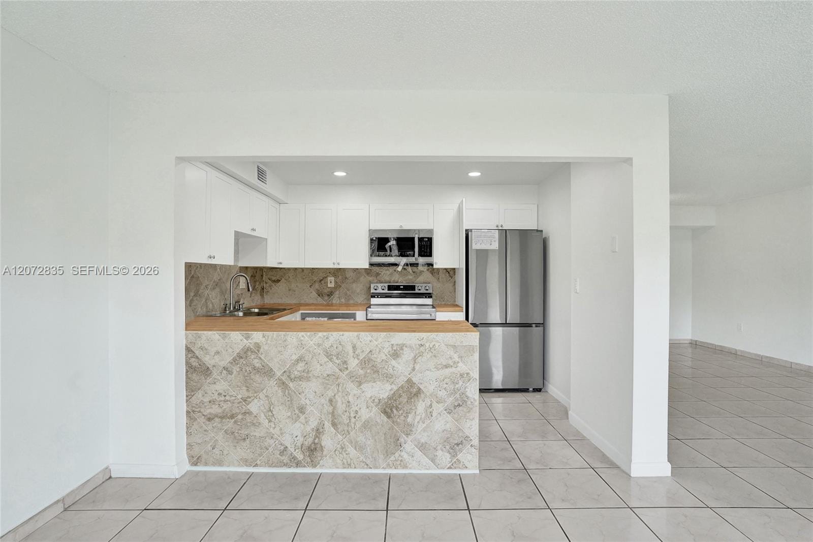 5700 SW 127th Avenue 1118 — photo 9