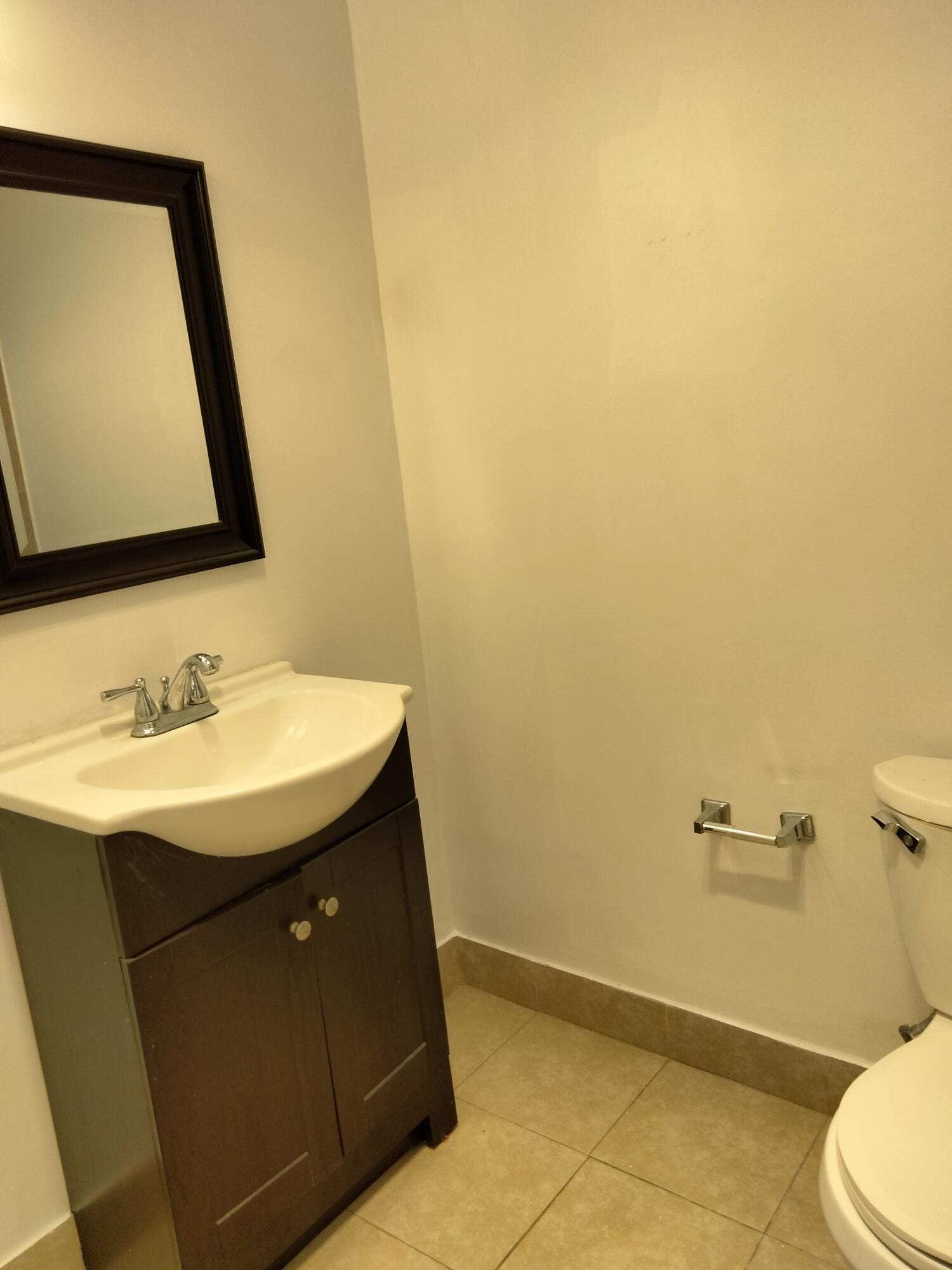 600 S Luna Court 23 — photo 5