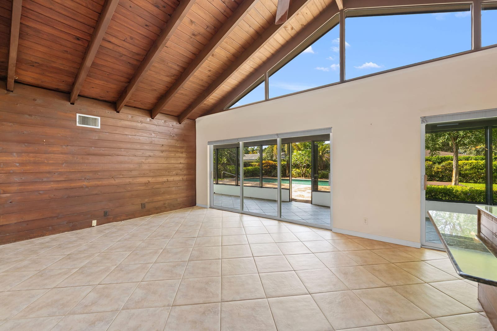 5920 SW 16th Street — photo 8