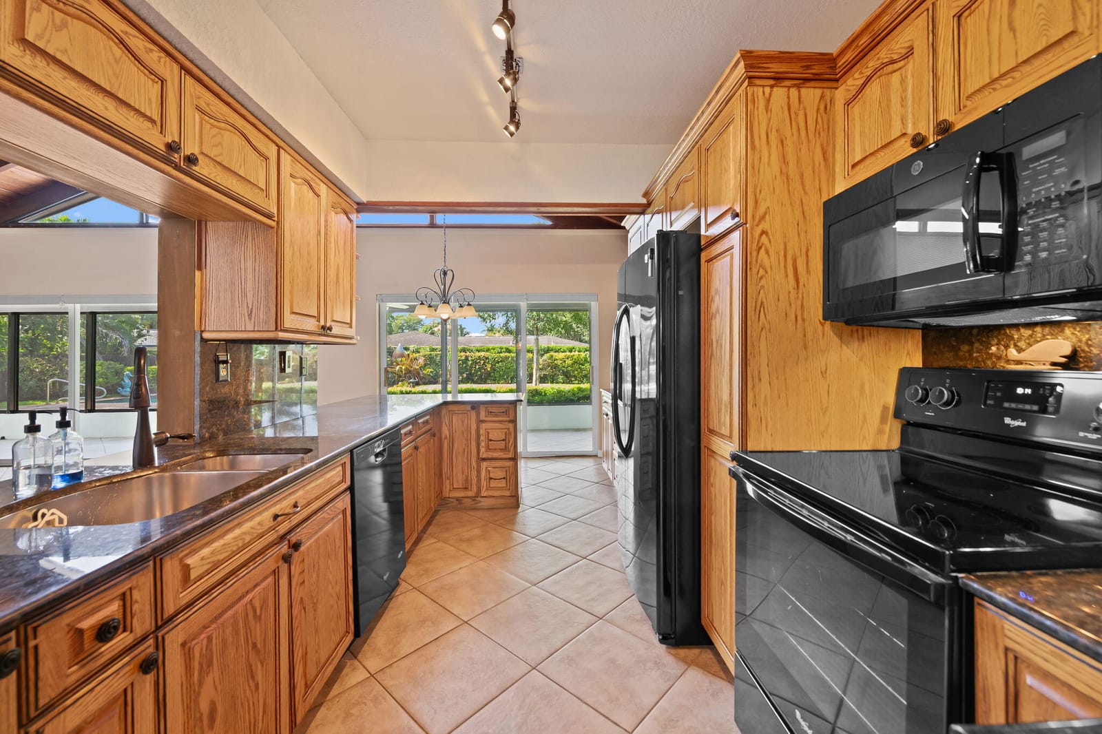 5920 SW 16th Street — photo 9