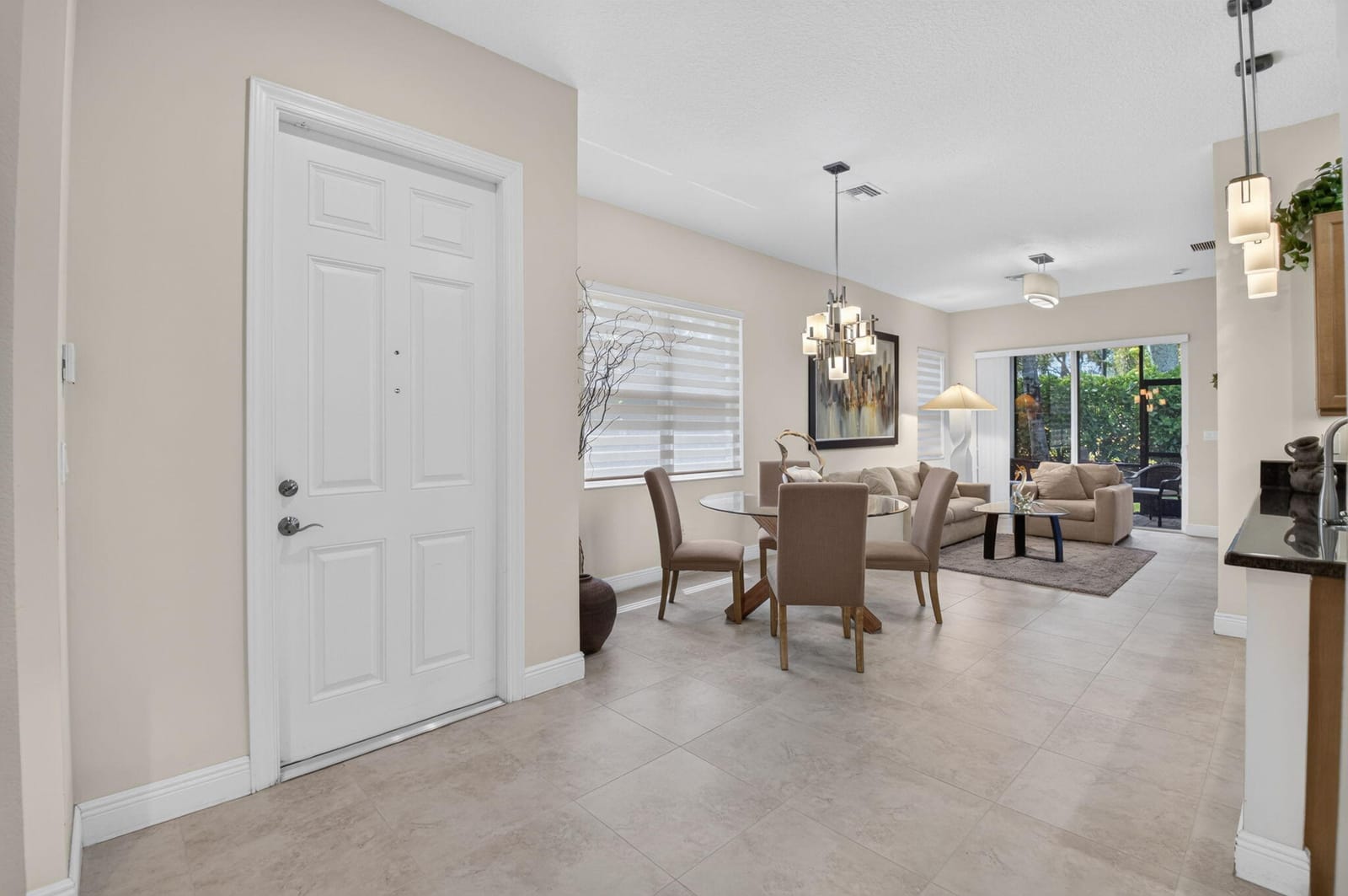 14639 Barletta Way — photo 6