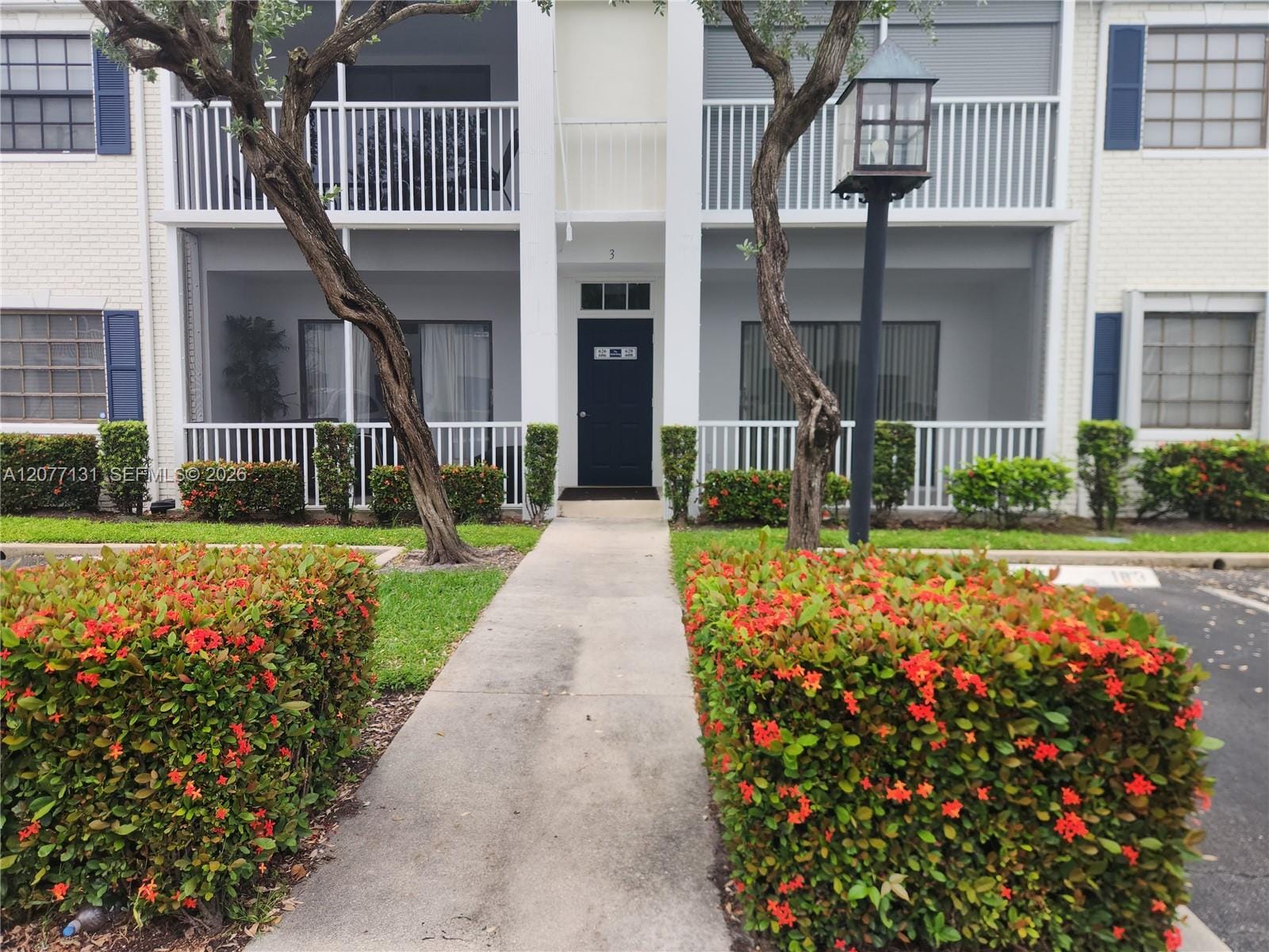 160 Cypress Club Drive 608 — photo 3