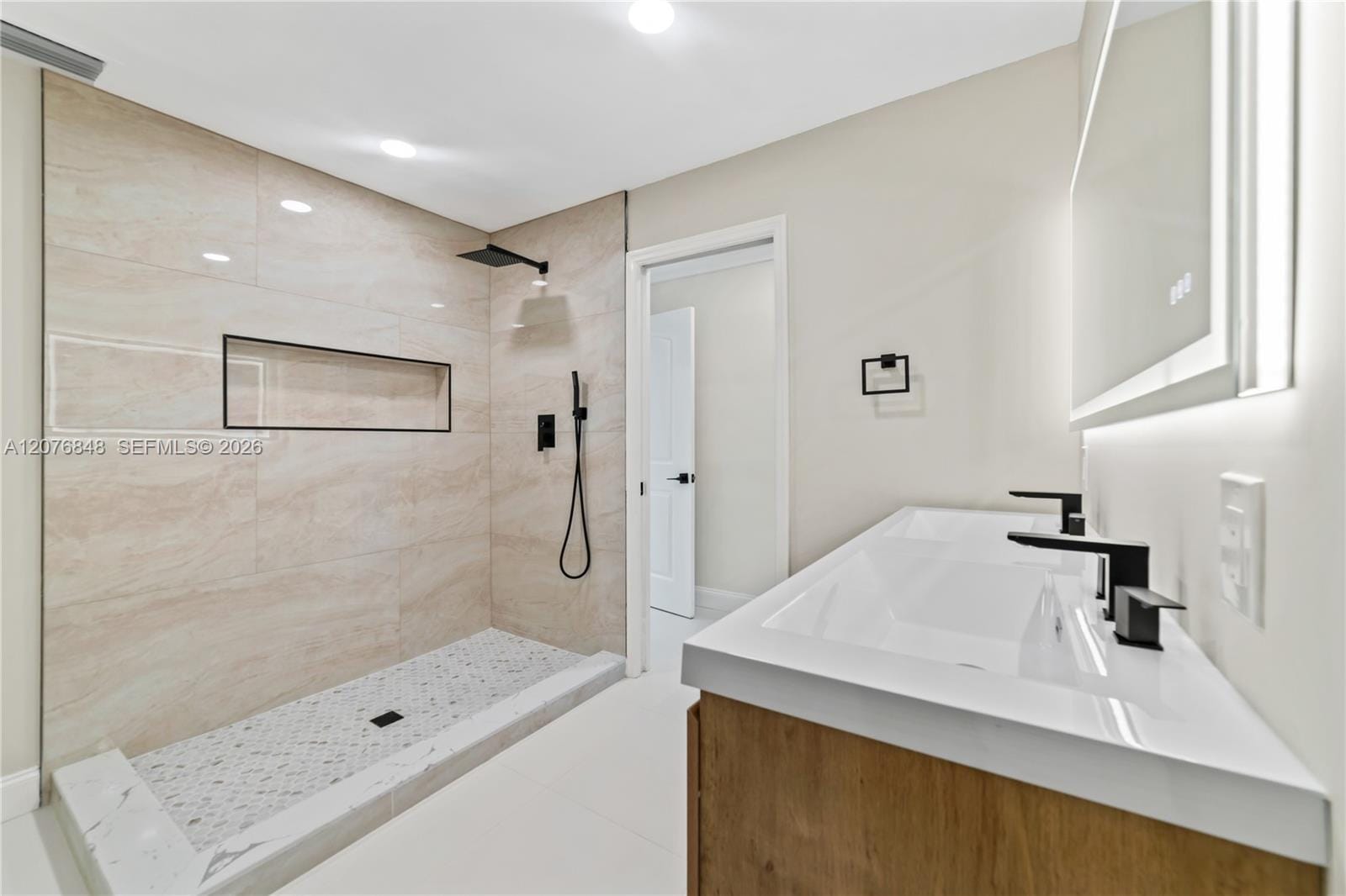 220 N 69th Terrace, Hollywood, FL 33024 photo 17