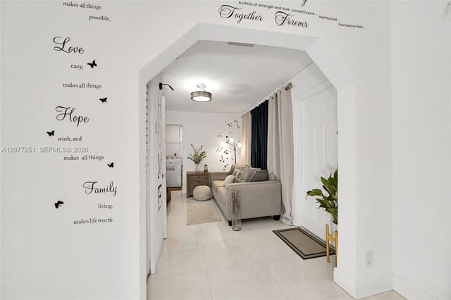 2420 NW 22nd Road 0, Fort Lauderdale, FL 33311