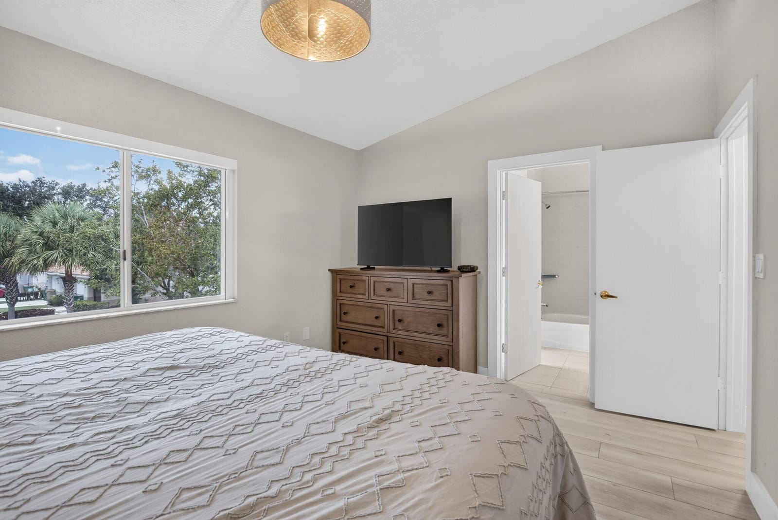 4950 PALM GARDEN Lane — photo 9