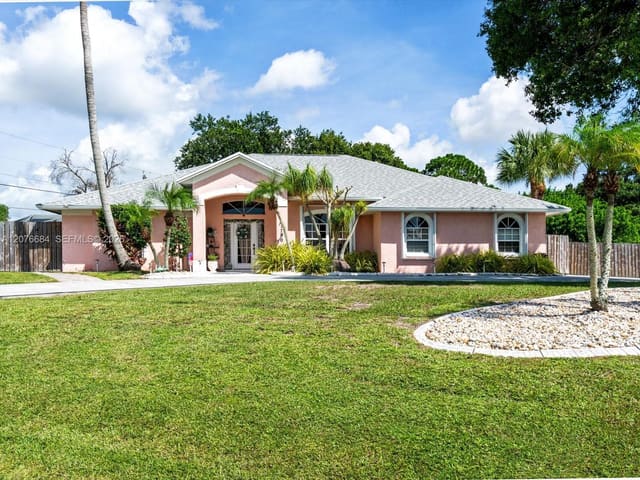 1790 SW Day Street, Port St. Lucie, FL 34953