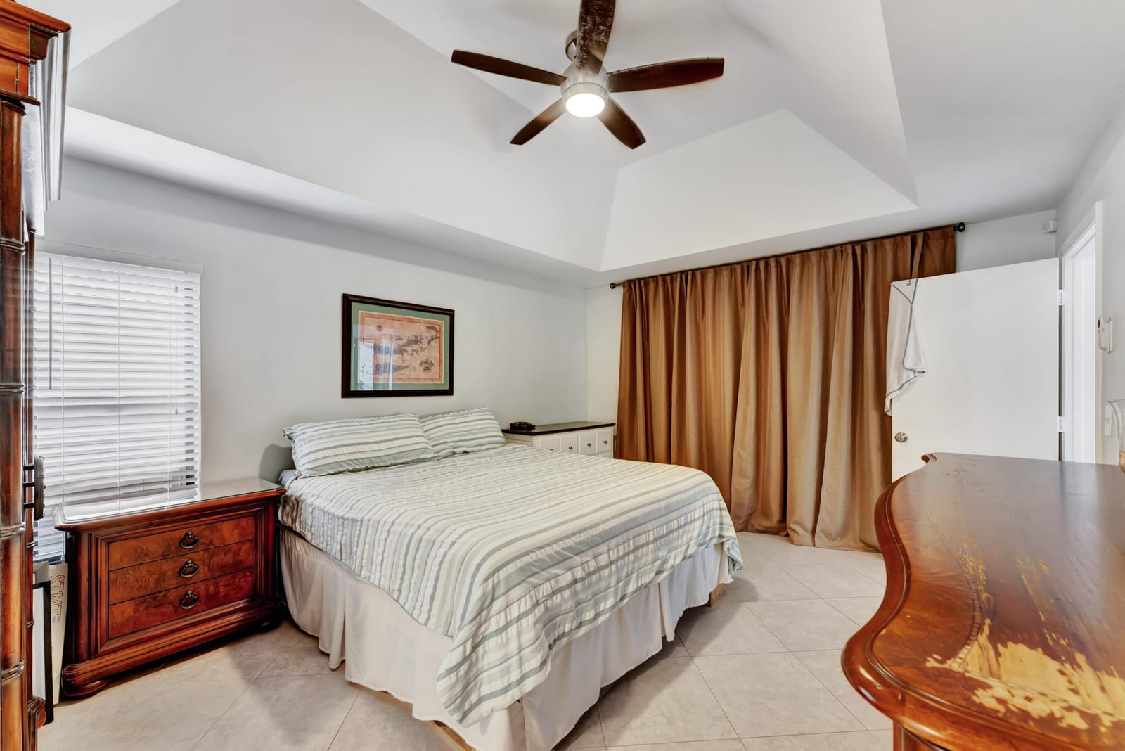 4270 NW 9th Street — photo 12