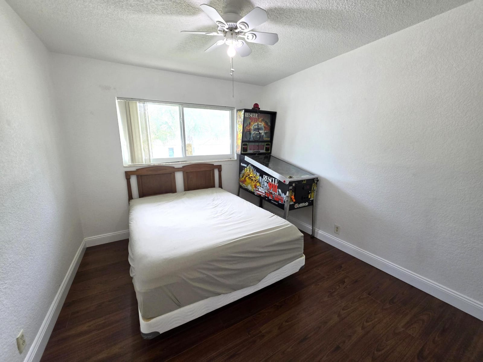 2100 NE 38th Street 219 — photo 11