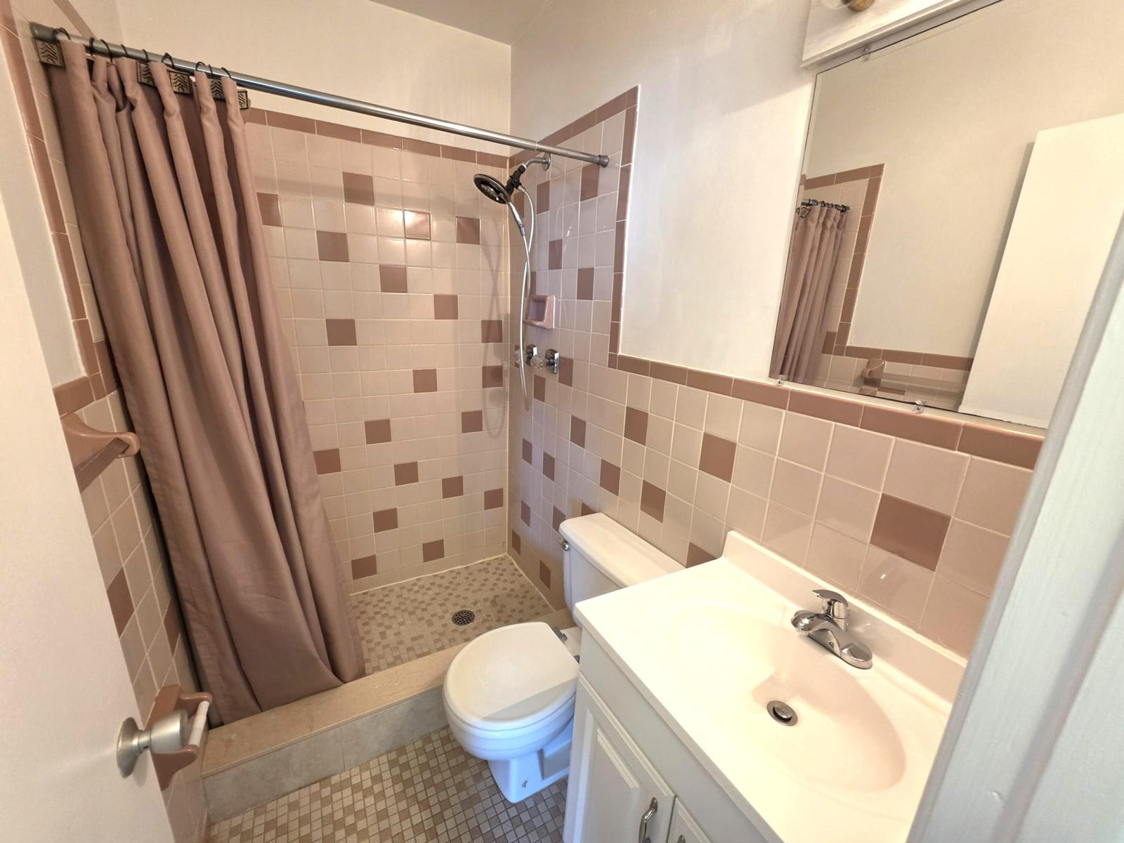 2100 NE 38th Street 219, Lighthouse Point, FL 33064 photo 13