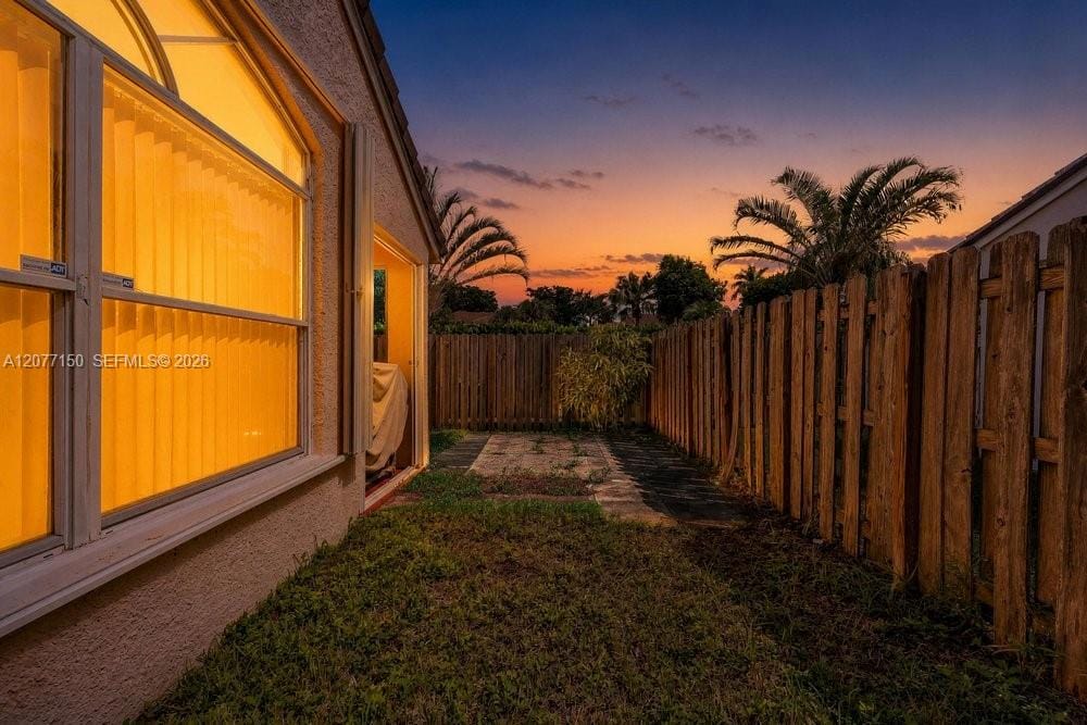 8021 SW 158th Place — photo 3