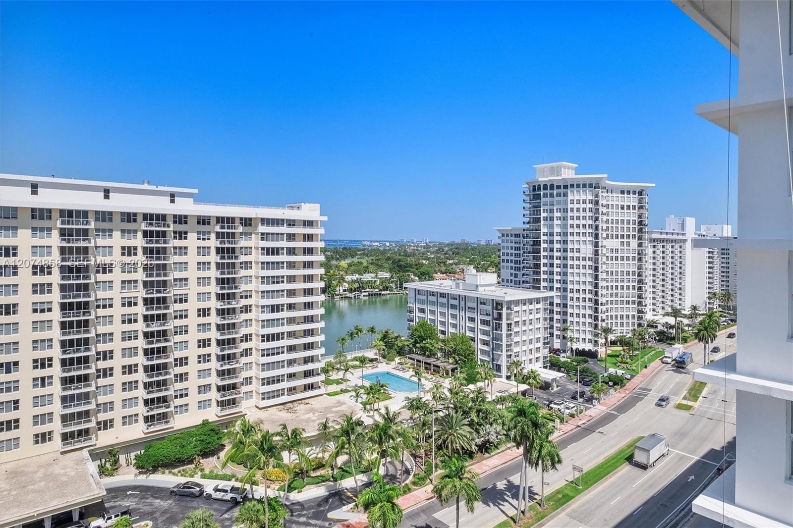 5555 Collins Avenue 16B, Miami Beach, FL 33140 photo 17
