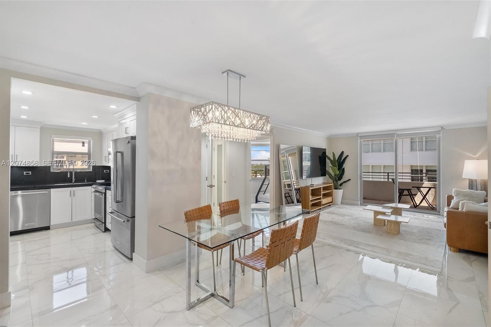 5555 Collins Avenue 16B — photo 3