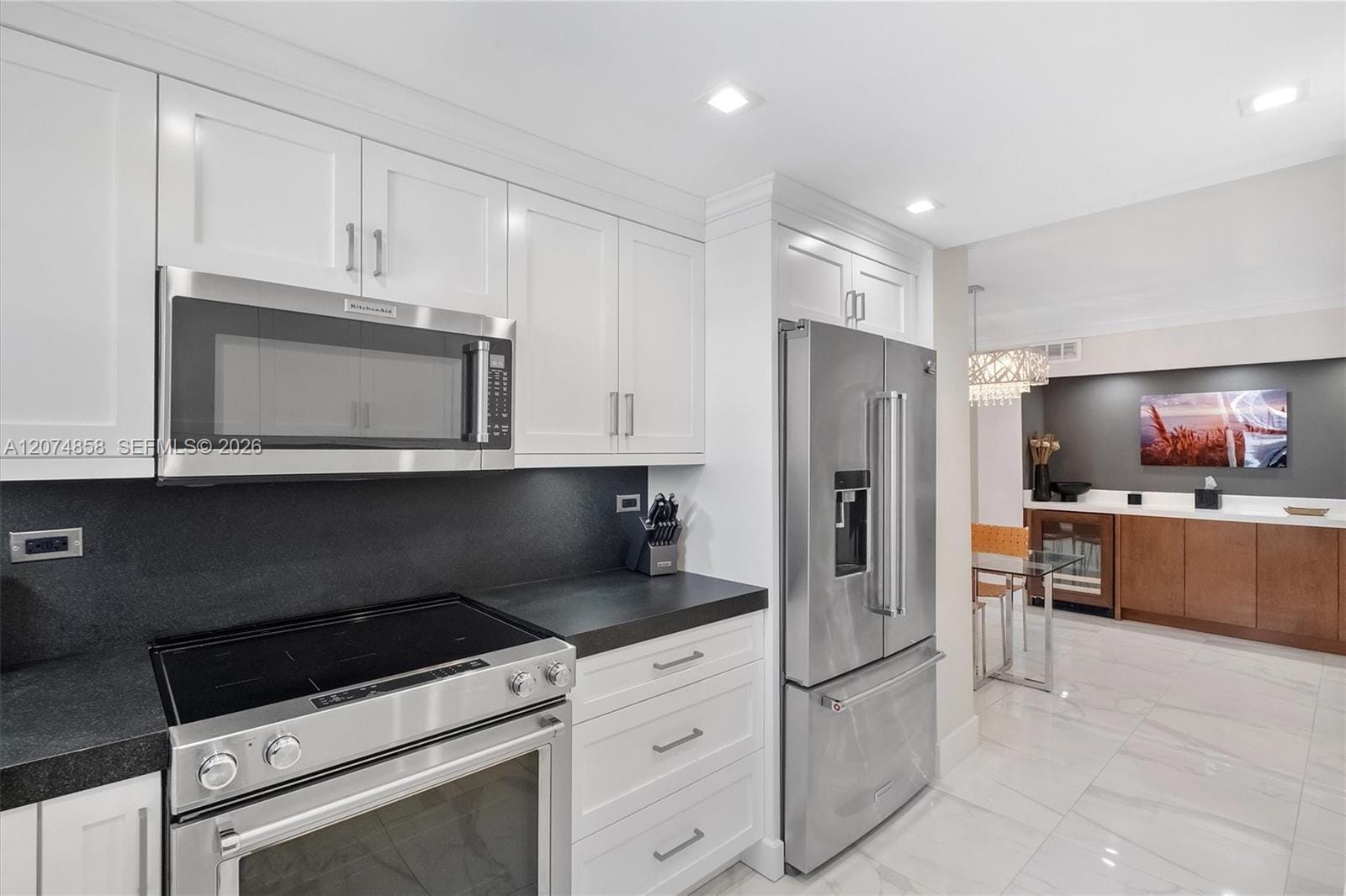 5555 Collins Avenue 16B — photo 5