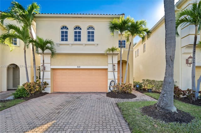 3110 NE 210th Terrace, sold in Aventura Lakes Phase 1, Aventura, FL