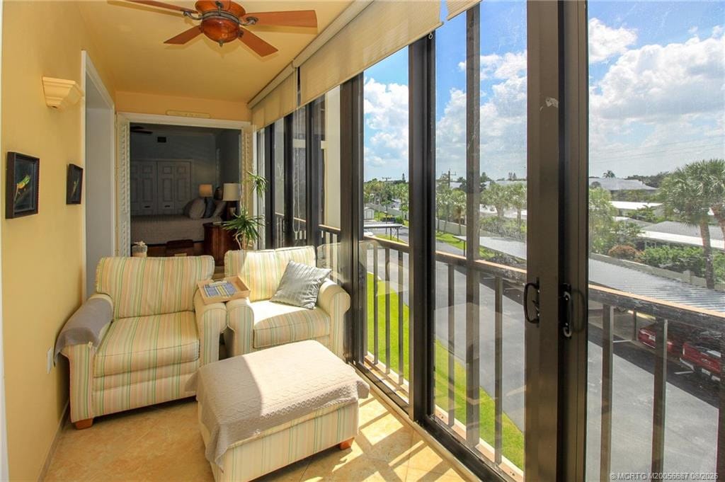 150 SE Four Winds Drive 304, Stuart, FL 34996 photo 9