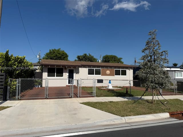 4585 E 9th Lane, Hialeah, FL 33013