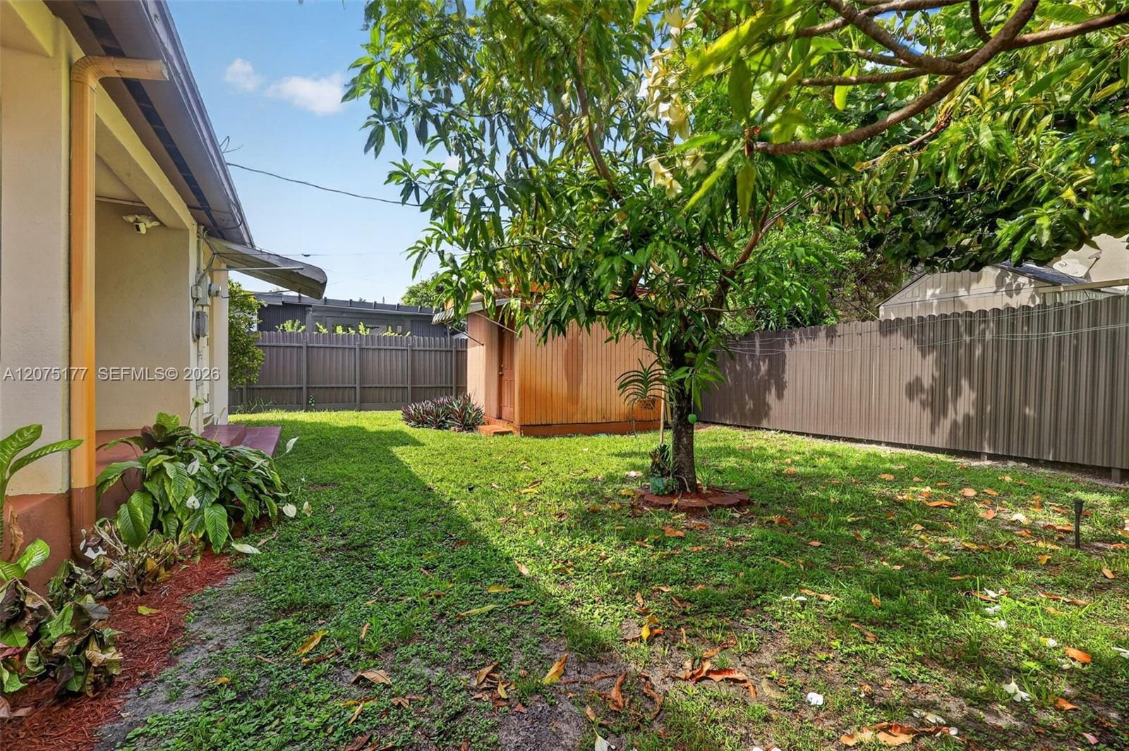 4585 E 9th Lane, Hialeah, FL 33013 photo 24