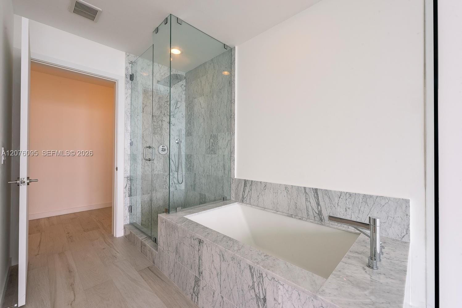 480 NE 31st Street 2101 — photo 9